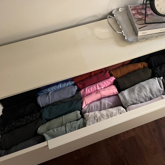 Meet your Posher, Sydney - Picture 3 of 5